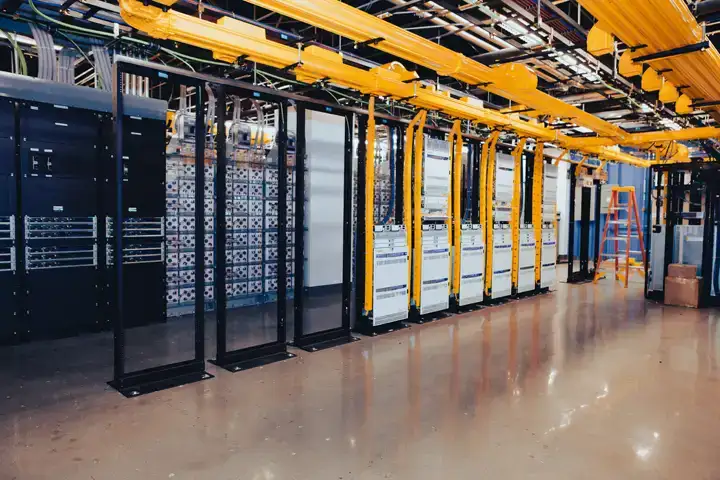Los Angeles, CA (LAX16) Data Center
